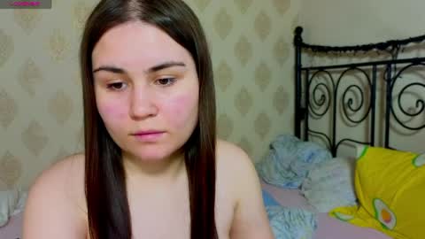 Snapshot of lucymur chatting on April 2026 12:04:01 AM Lucy online show from April 2026 12:04:01 AM