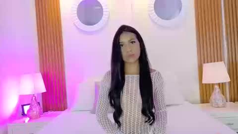 LucyOwenss  online show from October 2025 03:57:02 PM