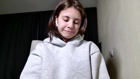 Lucy online show from February 2025 03:31:02 PM