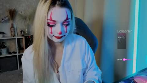 Lucy online show from October 2025 05:14:02 PM