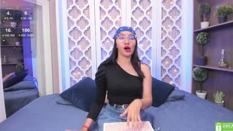 Snapshot of lucyy_liiu chatting on January 2025 07:27:02 PM Lucy Liiu online show from January 2025 07:27:02 PM