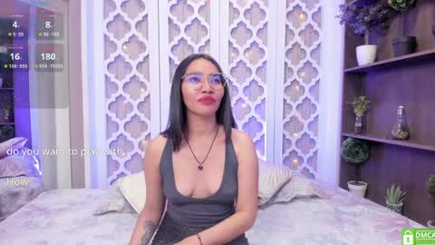 Snapshot of lucyy_liiu chatting on January 2025 08:00:01 PM Lucy Liiu online show from January 2025 08:00:01 PM
