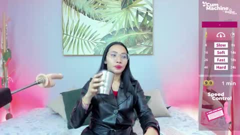 Snapshot of lucyy_liiu chatting on October 2025 12:38:01 PM Lucy Liiu online show from October 2025 12:38:01 PM