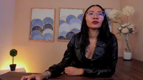 Snapshot of lucyy_liiu chatting on July 2026 08:01:01 PM Lucy Liiu online show from July 2026 08:01:01 PM