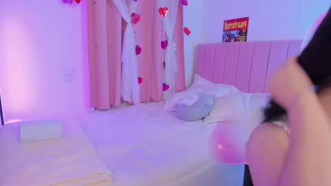 LUCYY FROM HOME  online show from October 2025 01:59:02 AM