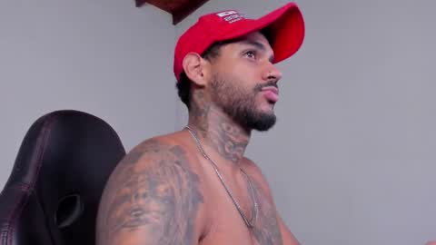 Luigi Vitale online show from December 2025 02:09:02 AM