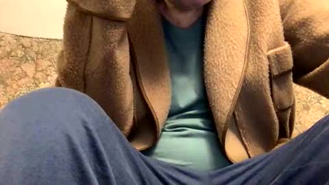 Luis online show from December 2025 09:09:02 PM