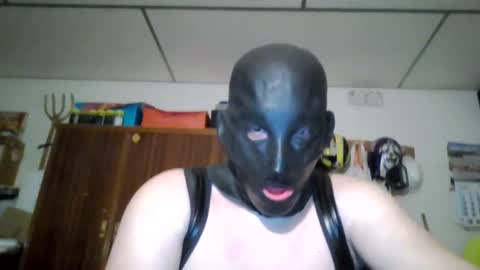 A slave to the mistress.. un esclavo para las amas dominantes. online show from March 2025 07:50:02 PM