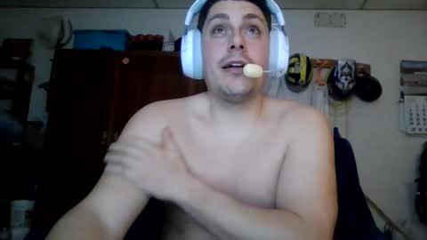 A slave to the mistress.. un esclavo para las amas dominantes. online show from February 2026 10:38:01 PM