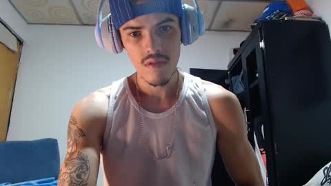 Luis AS online show from November 2025 10:25:02 AM