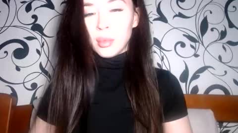 Snapshot of luisa_domina chatting on June 2026 05:06:01 PM luisa lovedom online show from June 2026 05:06:01 PM