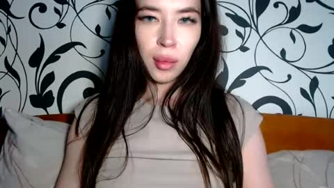 Snapshot of luisa_domina chatting on June 2026 02:44:02 PM luisa lovedom online show from June 2026 02:44:02 PM