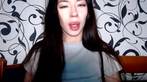 Snapshot of luisa_domina chatting on July 2026 07:44:03 AM luisa lovedom online show from July 2026 07:44:03 AM