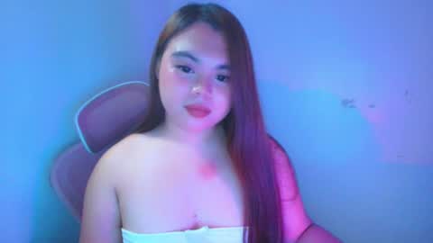Snapshot of luisa_xpress chatting on July 2026 02:54:01 PM LUISA online show from July 2026 02:54:01 PM
