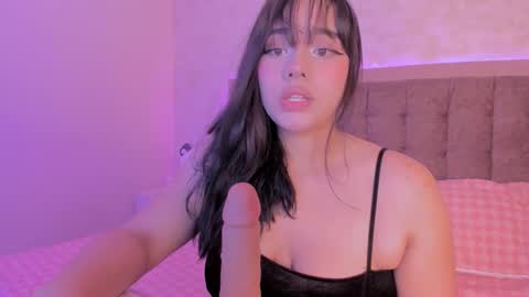 Luisa Giraldo online show from September 2025 12:49:02 PM