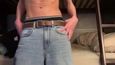 Snapshot of luisapolonio chatting on February 2025 01:35:02 AM Luis online show from February 2025 01:35:02 AM