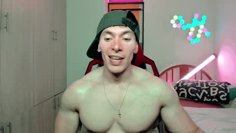 Snapshot of luisfernikesportboy chatting on December 2024 01:47:02 AM Luis Fer PVT IS OPEN online show from December 2024 01:47:02 AM