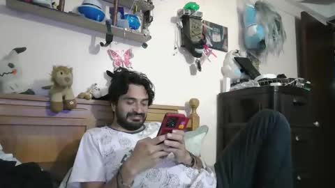 luismiastarot online show from November 2025 02:44:01 AM