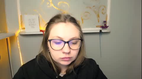 Snapshot of luizaheems_ chatting on December 2024 11:01:01 AM Luiza online show from December 2024 11:01:01 AM