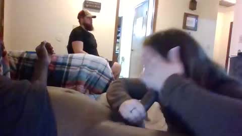 luke and nat online show from November 2025 10:42:02 PM