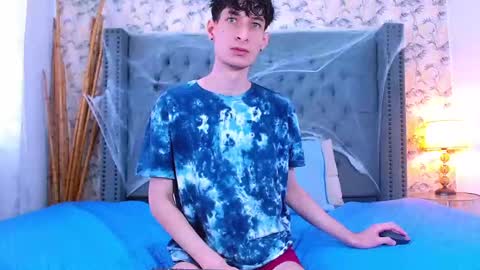 Snapshot of luke_carter chatting on October 2025 01:45:02 PM luke_carter online show from October 2025 01:45:02 PM