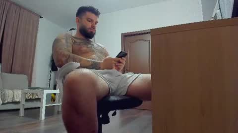Snapshot of lukedenver chatting on June 2026 08:11:02 PM Luke online show from June 2026 08:11:02 PM