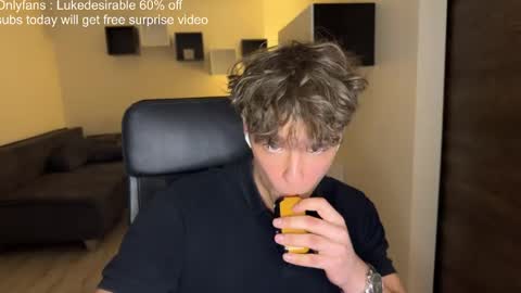 lukedesirable online show from April 2026 07:08:01 PM