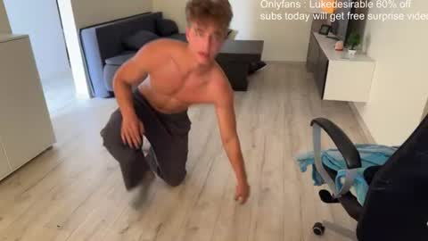 Snapshot of lukedesirable chatting on July 2026 01:08:02 PM lukedesirable online show from July 2026 01:08:02 PM