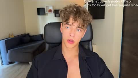 Snapshot of lukedesirable chatting on July 2026 03:49:02 PM lukedesirable online show from July 2026 03:49:02 PM
