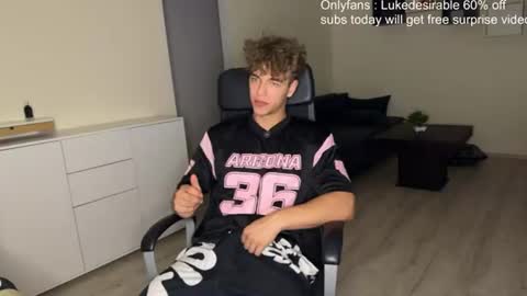Snapshot of lukedesirable chatting on July 2026 09:42:02 PM lukedesirable online show from July 2026 09:42:02 PM