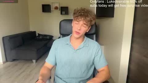 Snapshot of lukedesirable chatting on July 2026 02:04:02 PM lukedesirable online show from July 2026 02:04:02 PM