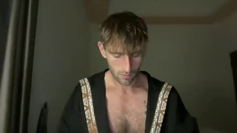 MR. Luke Gunn online show from October 2025 11:14:01 PM