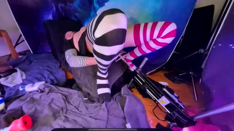 lukewilde online show from April 2026 02:10:01 AM