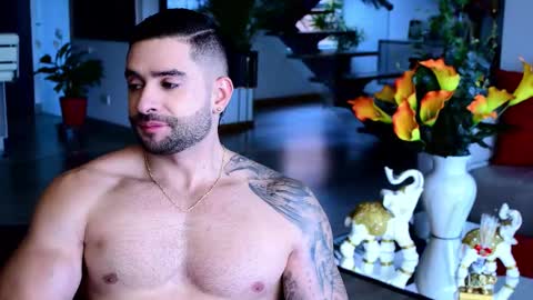 Lukhas f4f online show from February 2026 10:38:01 PM