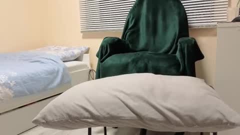 Snapshot of lukx66 chatting on February 2026 08:05:01 PM Luke online show from February 2026 08:05:01 PM