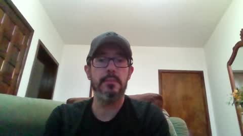 Snapshot of lukz88bigcock chatting on June 2026 12:14:01 AM Luke online show from June 2026 12:14:01 AM