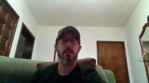 Snapshot of lukz88bigcock chatting on June 2026 11:10:01 PM Luke online show from June 2026 11:10:01 PM