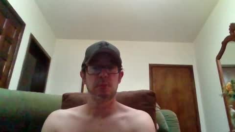 Snapshot of lukz88bigcock chatting on July 2026 12:04:01 AM Luke online show from July 2026 12:04:01 AM