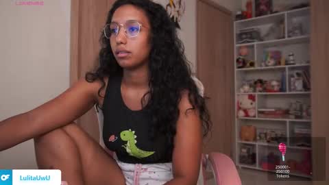 Snapshot of lulitauwu chatting on September 2025 03:29:01 AM lulitauwu online show from September 2025 03:29:01 AM