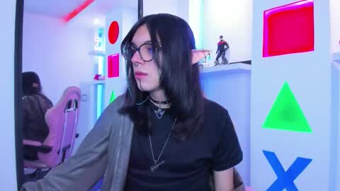 Cookie  online show from October 2025 01:56:02 PM