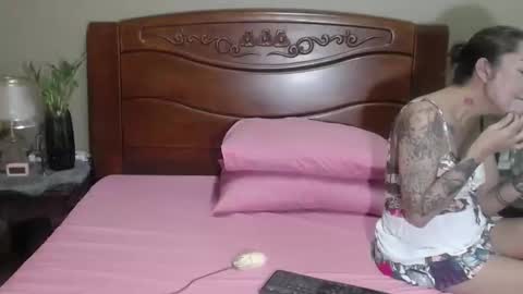 lulu_wild online show from March 2026 10:22:02 AM