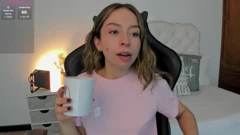 Snapshot of luluuberry chatting on March 2026 06:35:02 PM luluuberry online show from March 2026 06:35:02 PM