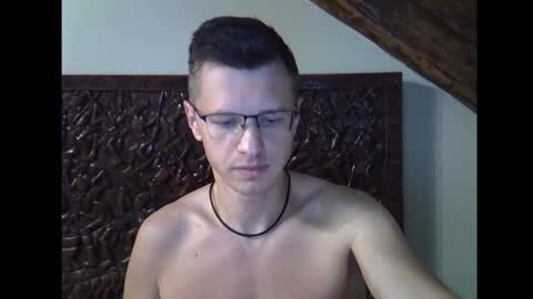 Jack online show from October 2025 07:00:01 PM