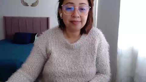 LUMI     online show from January 2025 12:19:02 PM