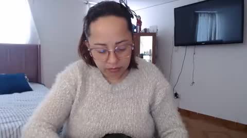 LUMI     online show from January 2025 11:56:02 AM