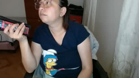 LUMI     online show from February 2025 04:01:02 AM