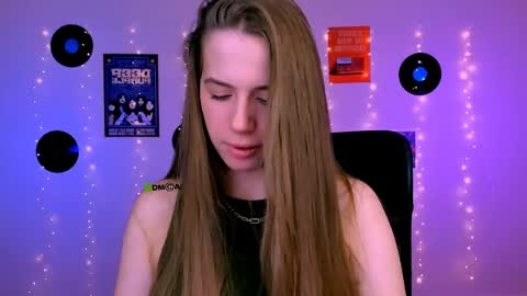 Snapshot of lumi_soft chatting on May 2026 07:38:01 AM Sweet Lumi online show from May 2026 07:38:01 AM