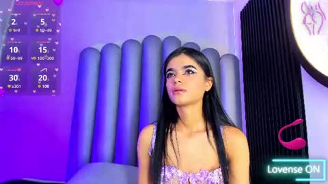 Snapshot of luna_bella_23 chatting on June 2026 03:07:01 AM luna_bella_23 online show from June 2026 03:07:01 AM