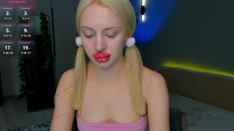 luna_beverly online show from March 2026 08:23:01 PM