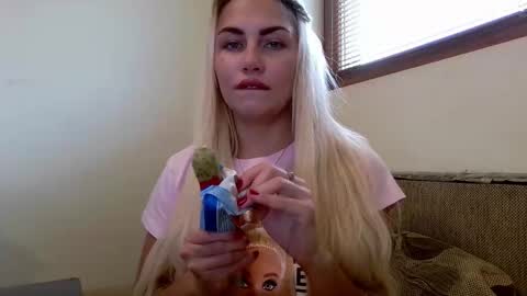 Snapshot of luna_blazer chatting on October 2025 11:50:01 AM luna_blazer online show from October 2025 11:50:01 AM